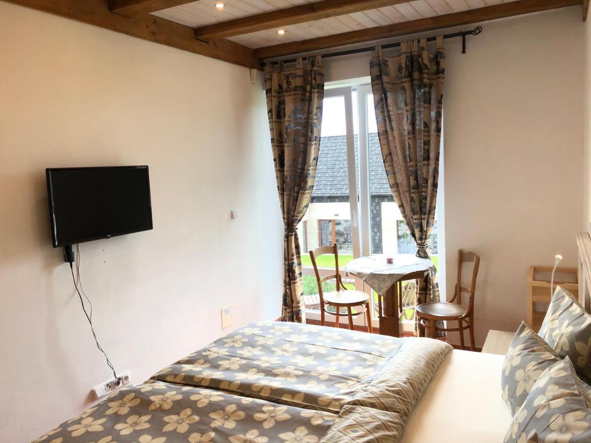 U Svateho Prokopa Hotel Boží Dar Exterior foto